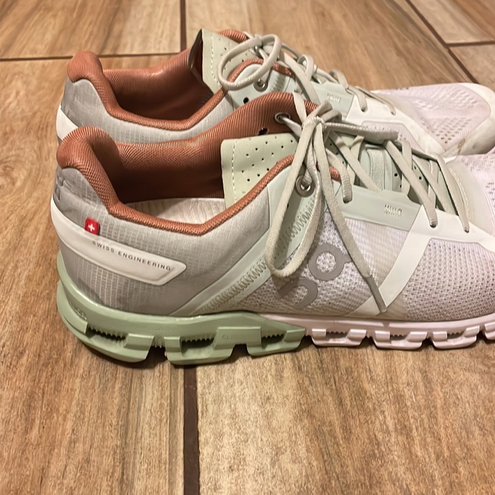 On Cloud Flow Running Shoes Aloe White 9.5M